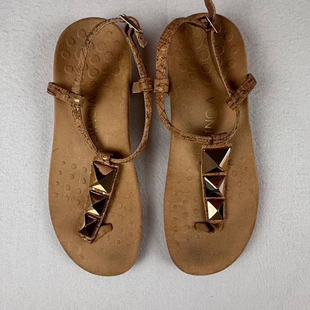 Vionic Brown Leather T-Strap Sandals Women’s 8 Gold Pyramid Stud Comfort Shoes